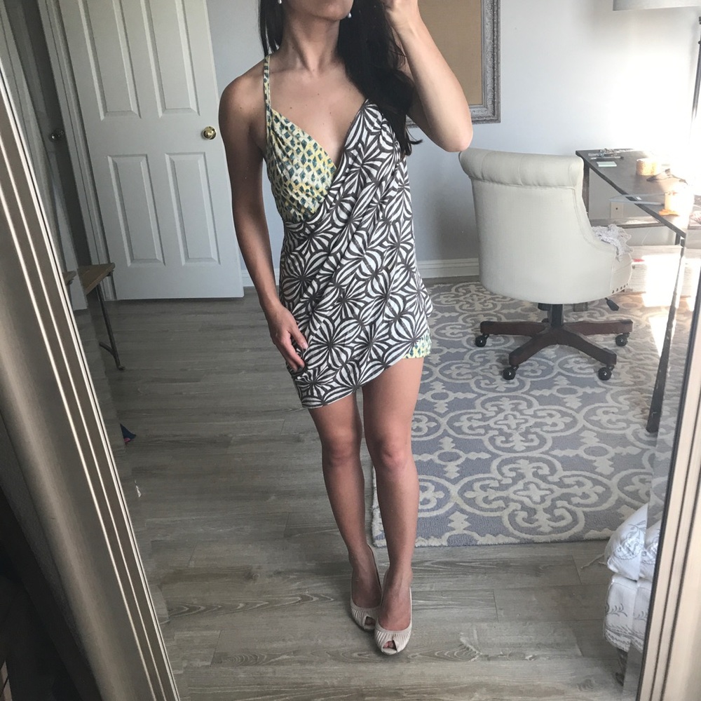 💐 HP Anthropologie Wrap Patterned Dress / Top